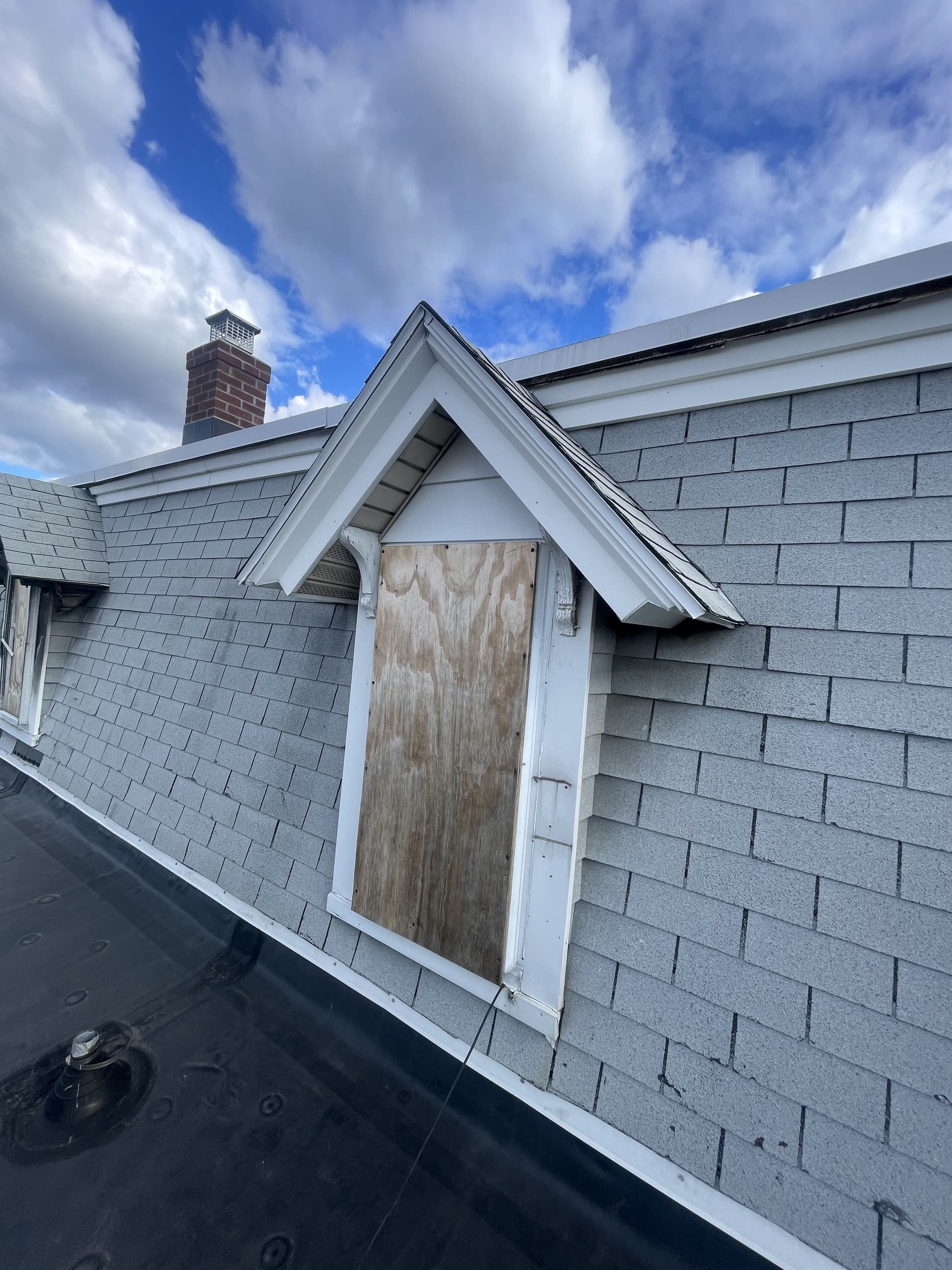 Fire damage rebuild documentation - project photo 1.